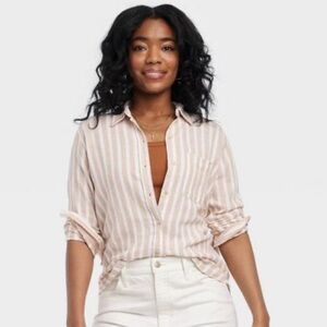 Women's Linen Long Sleeve Collared Button-Down Shirt - Universal Thread - M